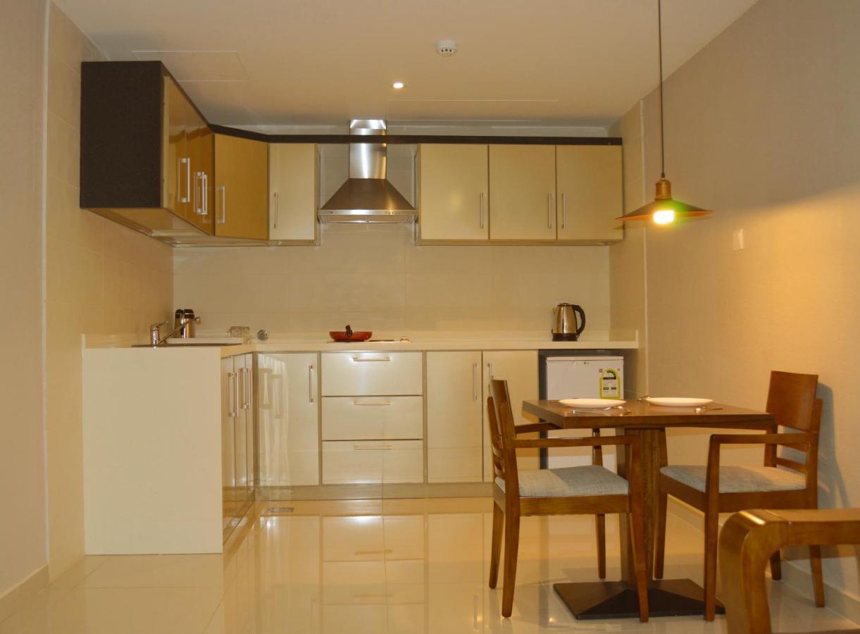 Yara Suites Бурайда Екстериор снимка